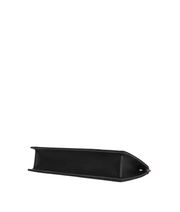 Evening handbag in black with a snap wrap