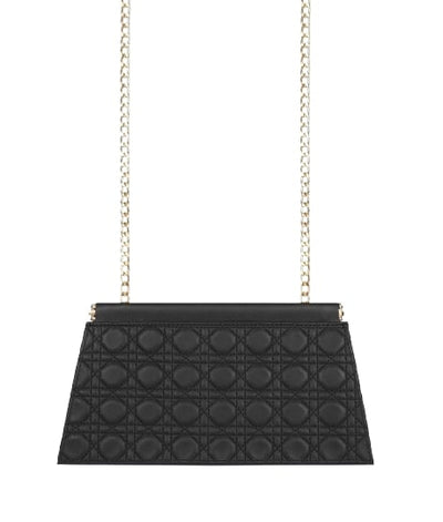 Evening handbag in black with a snap wrap